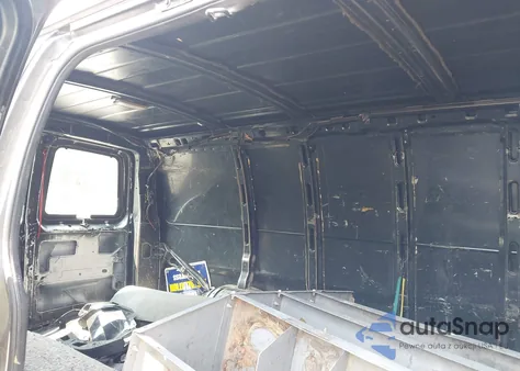 2004 Chevrolet Express z USA, uszkodzony, nr VIN 1GCGG25V541211382